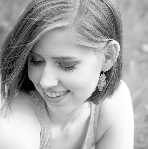 Meet your Posher, Annika - Picture 3 of 4